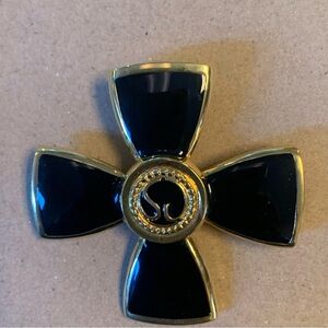 St.John Elegant Maltese Cross Black and Gold Brooch vintage 1980’s with SJ logo